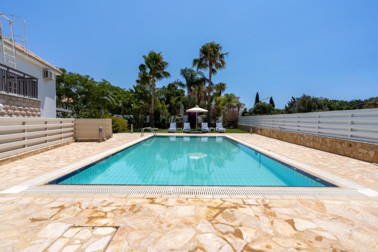 Lime 3-Bedroom Villa In Protaras Eksteriør billede